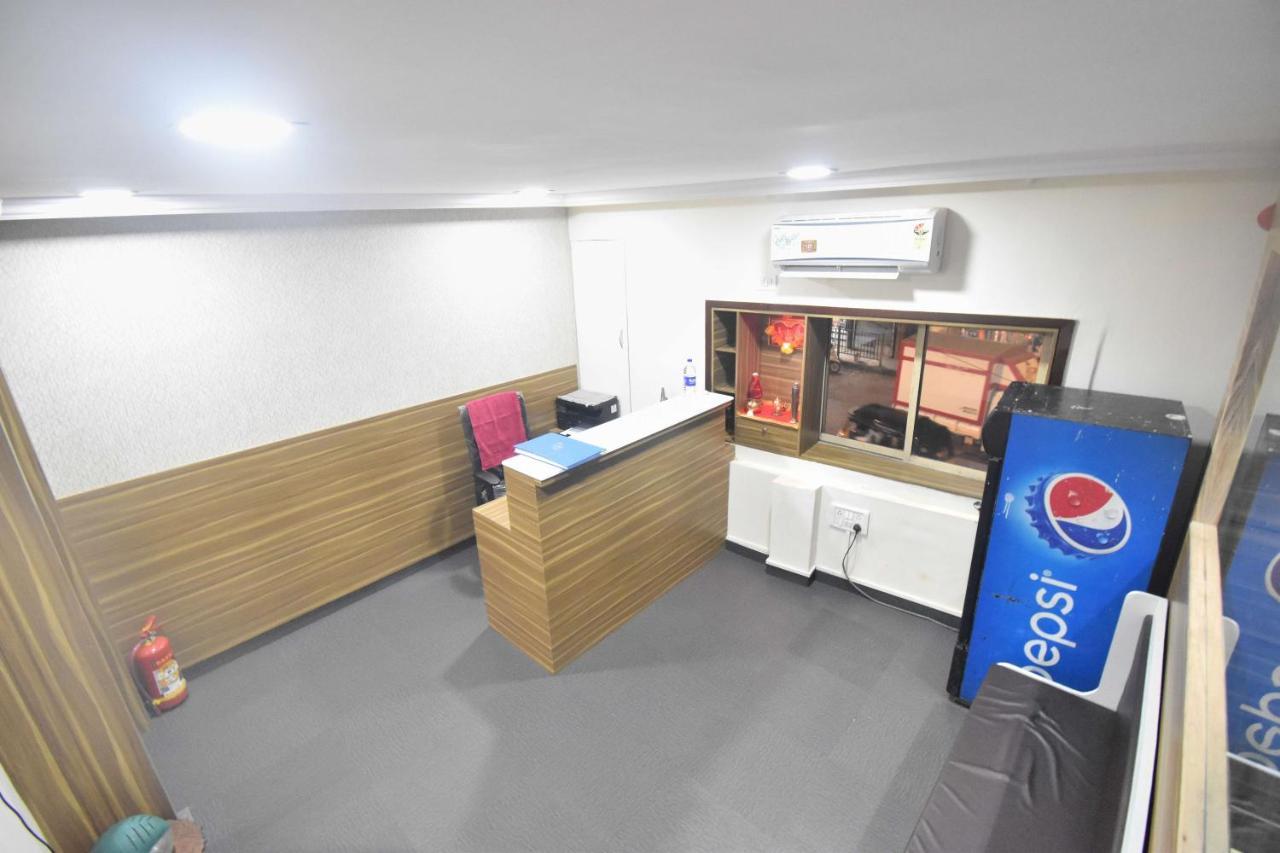 Balas Residency Мумбаї Екстер'єр фото