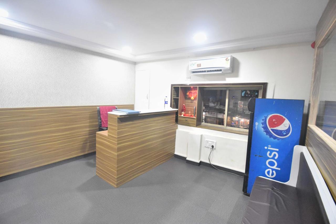 Balas Residency Мумбаї Екстер'єр фото